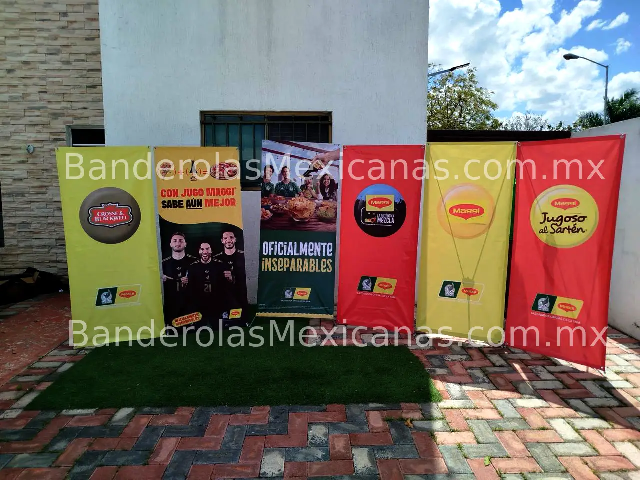 Fabricación de banners personalizaos para corporativoss maggi